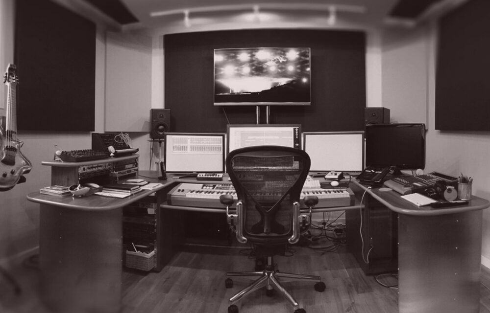 Soundology home banner 01